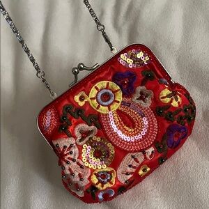 Vintage Bijoux Terner Embroidered Beaded and Sequined Evening Purse!